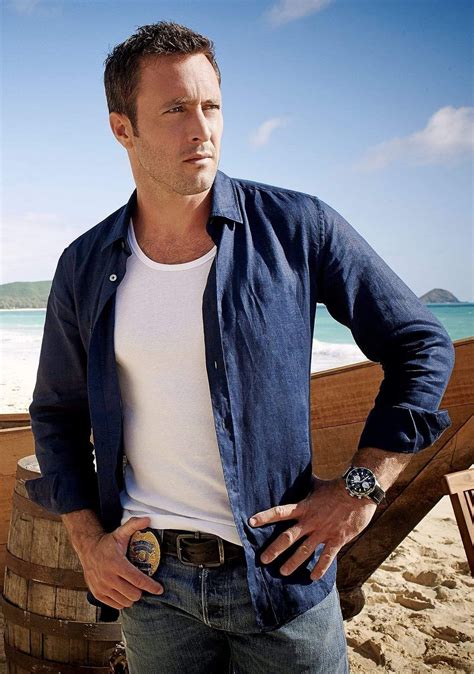 Fotos Steve Mcgarrett Hawaii 5 0 Steve Mcgarrett Alex Oloughlin