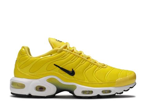 Nike Womens Air Max Plus Tn Chrome Yellow White Black Cq9978 700 Air Max Plus Tn Sepcleat