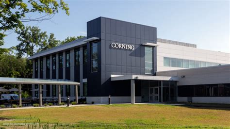 Us Corning To Build Rs 1000 Crore Gorilla Glass Facility In Tamil