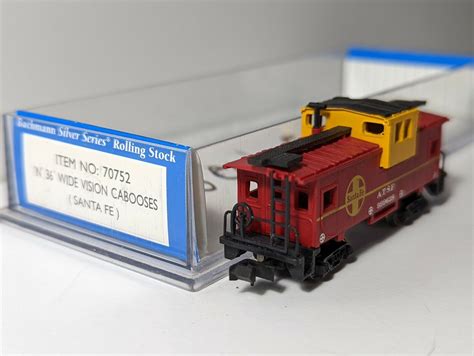 Bachmann N Scale Wide Vision Caboose Santa Fe Atsf