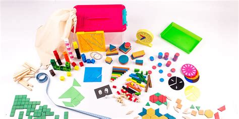 MATEMÀTIQUES MANIPULATIVES A 4t Escola Minyons d Urgell