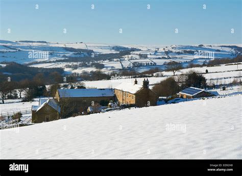 Snow at Thorn House Farm - Loxley, Sheffield, England, UK Stock Photo - Alamy