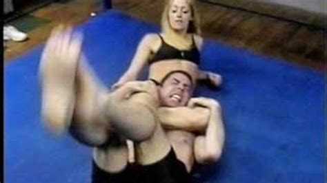 Hot Lisa Vs Neil Crush You With My Thighs H D X Part Mixed Wrestling Full Screen