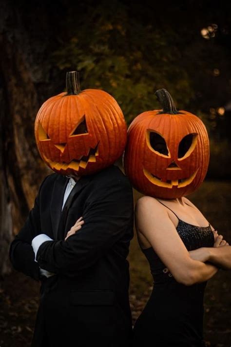 Halloween couples photography – Artofit