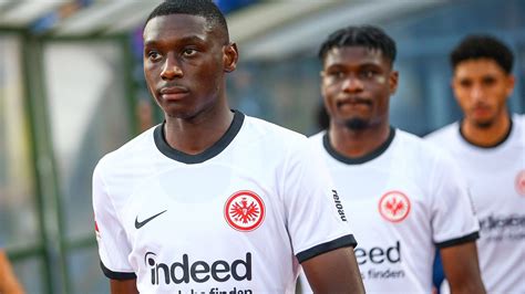 Eintracht Frankfurt SGE hat Nachfolger für Kolo Muani im Visier