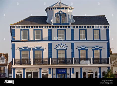 Pier hotel Harwich, Essex, UK Stock Photo - Alamy