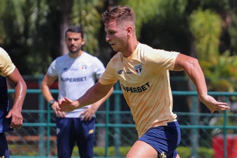 São Paulo pode realizar jogo treino antes da estreia na Libertadores