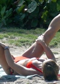 Rebecca Gayheart Nude Lesbo Bath Homemade Video Enhanced