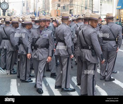 New york state police hi-res stock photography and images - Alamy