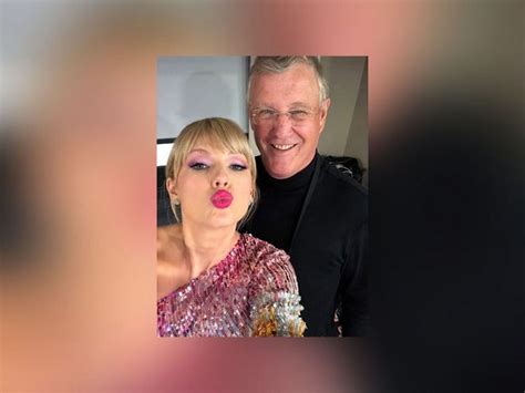 Taylor Swifts Father Fought Off Burglar Who Broke Into His 4m St