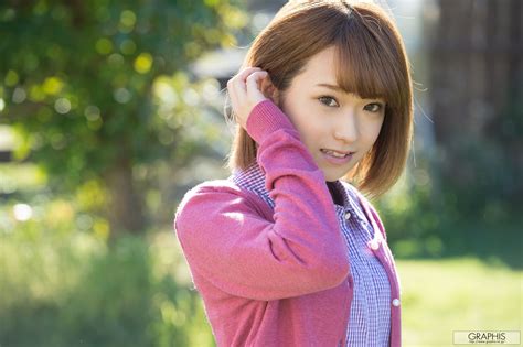 [Graphis]清新日本萌妹子女艺人:椎名空(椎名そら)超高清私房照片免费在线(45P)-Q宅男