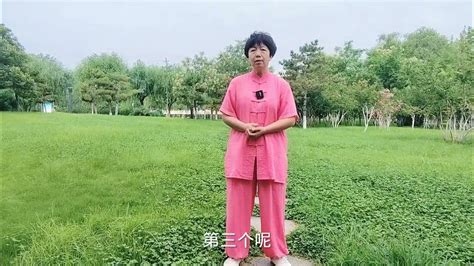 初学太极拳如何进步快，快速达到气沉丹田，看完立马就明白了 Youtube