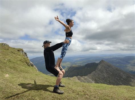 Hike Mount Snowdon – The Highest Mountain In Wales - adventuro