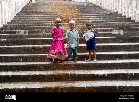 Steps leading up to Murugan Temple in Thiruttani Tiruttani Tirutani ...