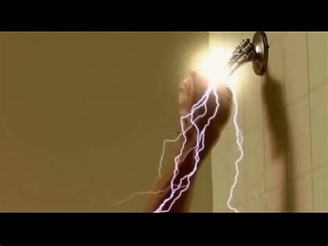 Masacre De Porristas 2 Escena De Ducha Sexy Rubia Desnuda XVIDEOS