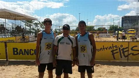 Aluízio e Matheos representam o Acre na 4ª etapa do Vôlei de Praia Sub