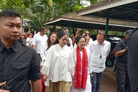 Ditemani Puan Dan Prananda Megawati Nyoblos Di Tps Kebagusan Pemilu