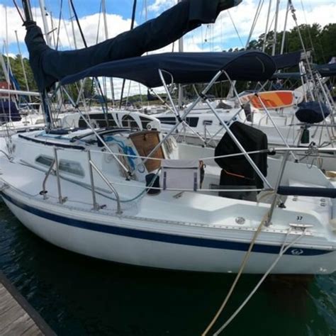 1984 Ericson 30 Plus — For Sale — Sailboat Guide