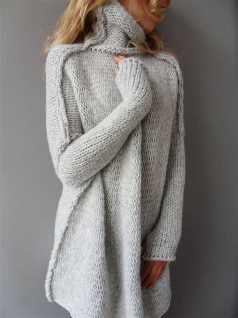 Light Grey Oversized Chunky Knit Alpaca Wool Woman Sweater Thumb