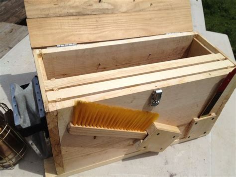 Merrill Tool Box Bee Keeping Bee Hive Plans Bee Hive