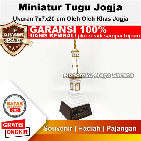 Jual Miniatur Tugu Jogja Fiber Glass 7x7x20 Cm Oleh Oleh Khas Jogja