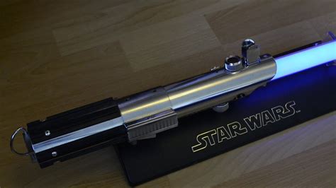 Star Wars Master Replicas Force FX Luke Skywalker Lightsaber ESB