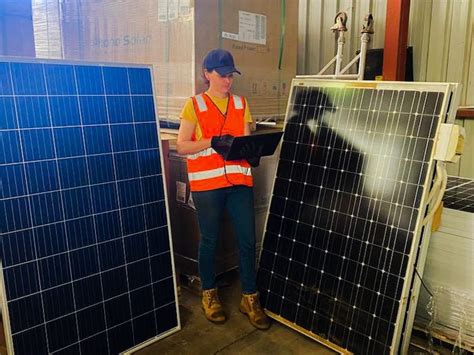 Australia Is Facing A 450000 Tonne Mountain Of Used Solar Panels Here