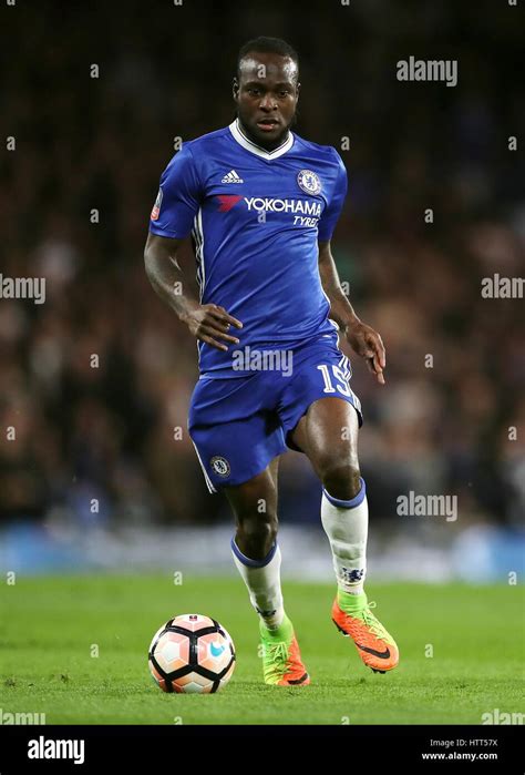 Victor Moses, Chelsea Stock Photo - Alamy