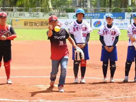 企聯女壘／牽線台日投手交流 豐田前總教練福田五志開球 Ettoday運動雲 Ettoday新聞雲