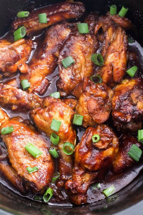 Slow Cooker Barbecue Wings Dan