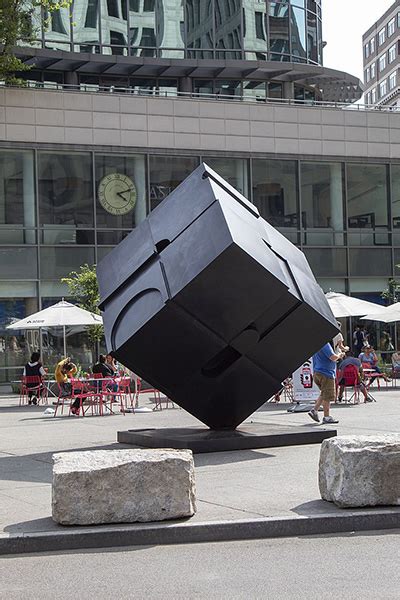 The History of Alamo, aka Astor Place Cube in NYC | Widewalls