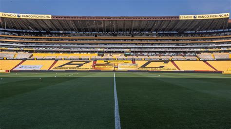 As Ser El Ingreso De Los Hinchas De Barcelona Al Estadio Banco Pichincha