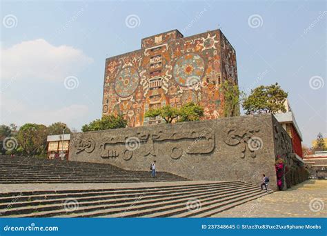 National Autonomous University of Mexico (UNAM) Editorial Image - Image of student, national ...