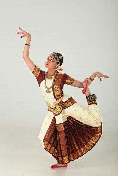 Mohiniattam Dance Costume