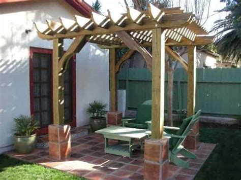 Backyard Shade Ideas | Learn About the Best Backyard Shade Solutions ...