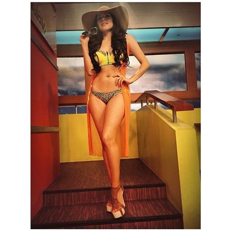 Naked Flor Veliz Added By Pepelepu