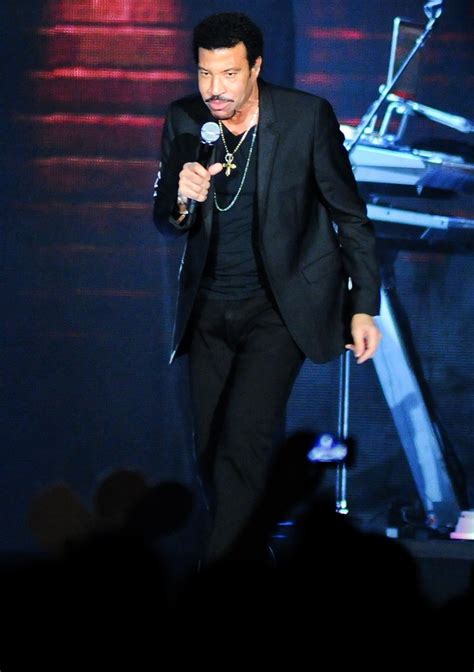 Lionel Richie Picture 39 - Lionel Richie Performs During His Tuskegee Tour