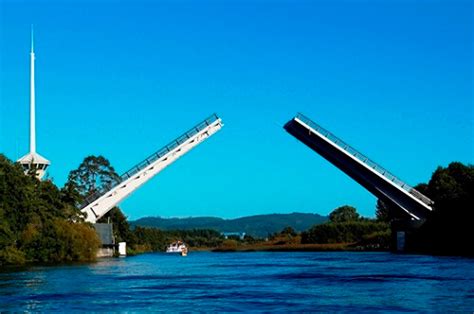 Diputado Flores Por Prueba De Carga En Puente Cau Cau Valdivia No