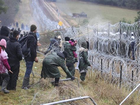 Polen Belarus Eskalation An Eu Au Engrenze Migranten Machen Finales