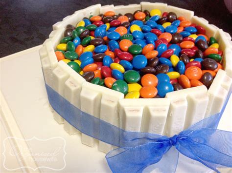 Kit Kat, M&M Birthday Cake - The Organised Housewife