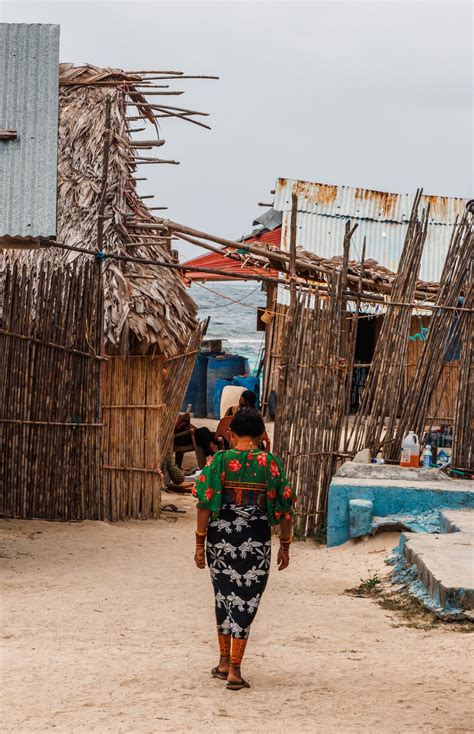 san blas islands panama  unplugged tropical escape  spunky curl