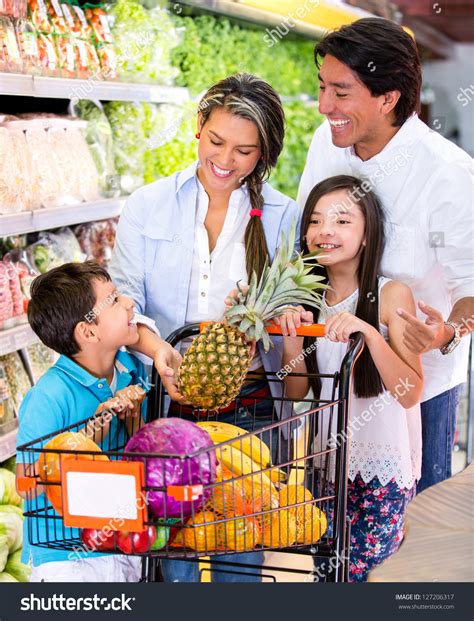 Happy Family Supermarket Shopping Groceries Stock Photo 127206317