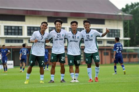 Top Tim Sepak Bola Jatim Lolos Pon Dengan Nilai Sempurna