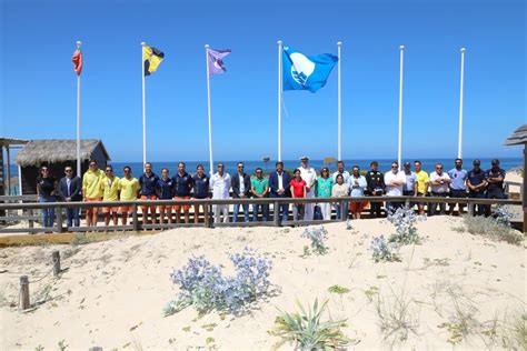 Cerim Nia Do Hastear Da Bandeira Azul Nas Praias De Gr Ndola Gr Ndola