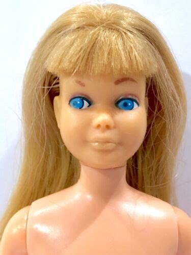 Vintage Mattel MOD 1968 SKIPPER Blonde Twist N Turn Bendable Legs Doll