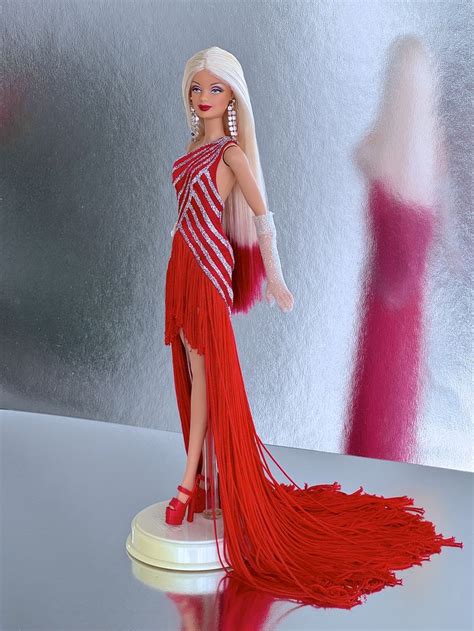 Luxury And Vintage Doll Collection En Instagram Barbie Red Hot Diva Collection