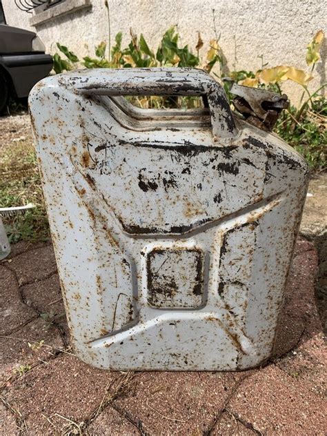 jerrican allemand  de