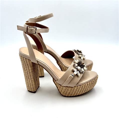 Sandalo Lorenzo Mari In Pelle Nude Con Cinturino Alla Caviglia E Tacco In Rafia Cm Plateau