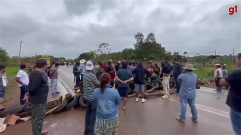 Moradores Liberam Br Ap S Protesto Para Pedir Redutores De