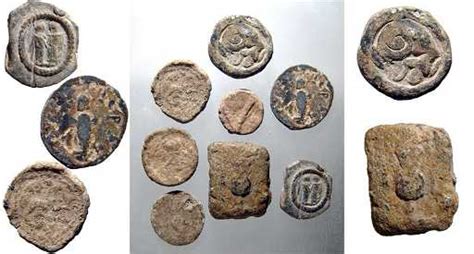 A Lot Of 8 Roman Lead Tokens And Bullae